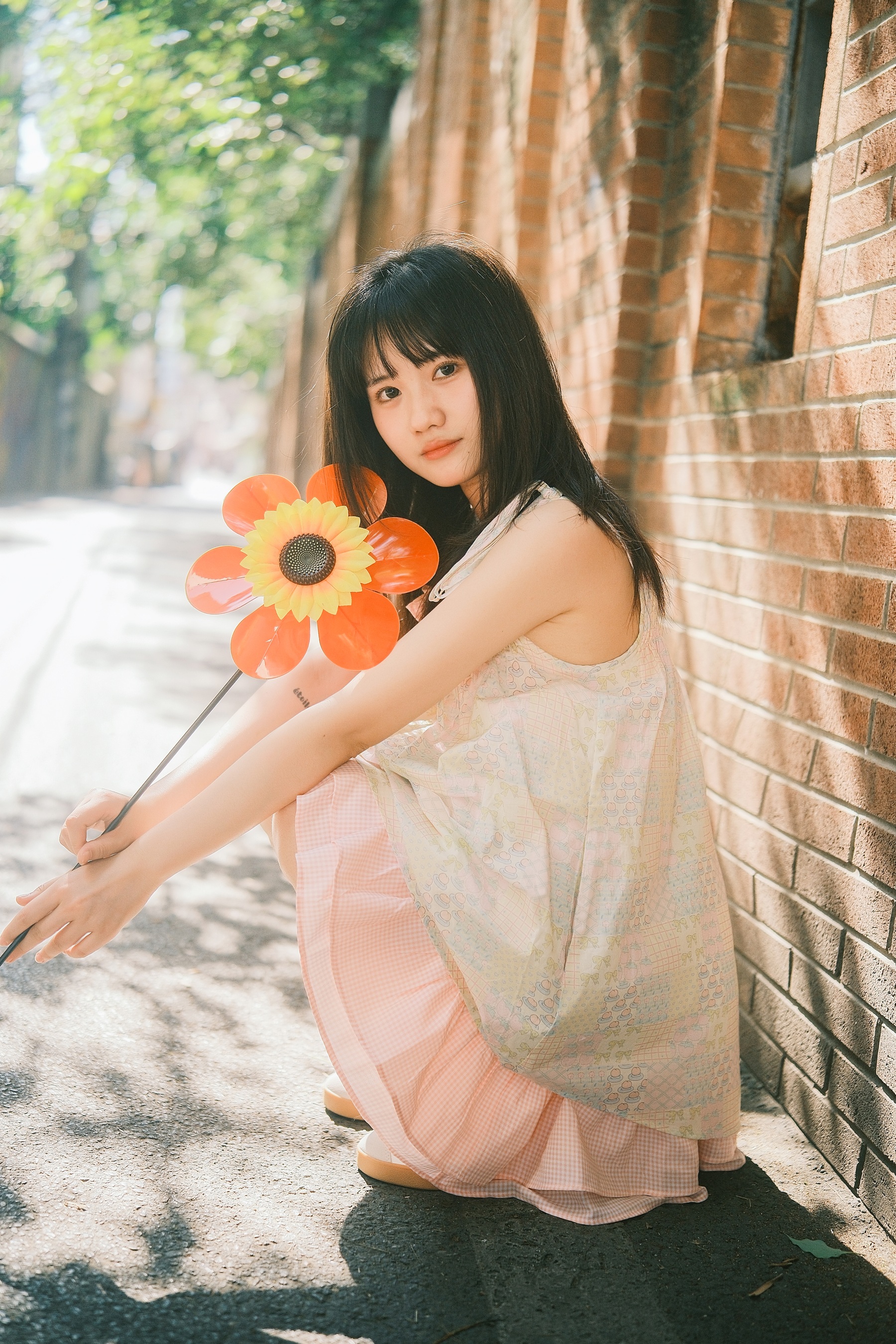 夏日少女 不许翘二郎腿
