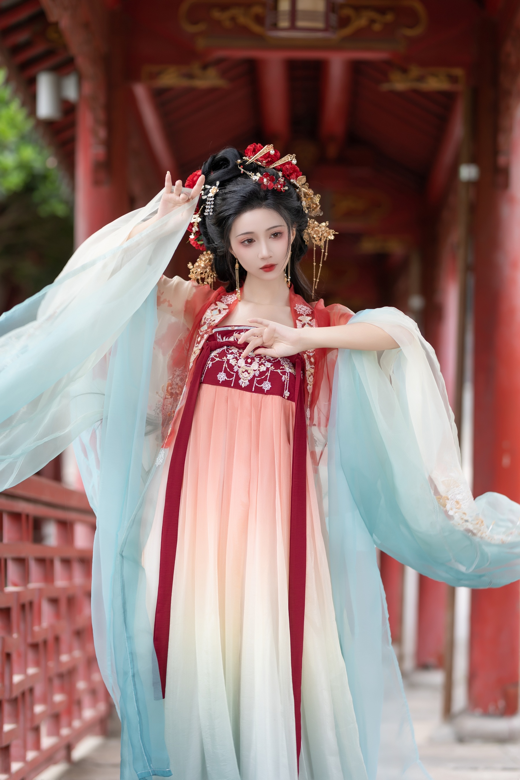 杏花弦外雨 绮罗生的小苏苏