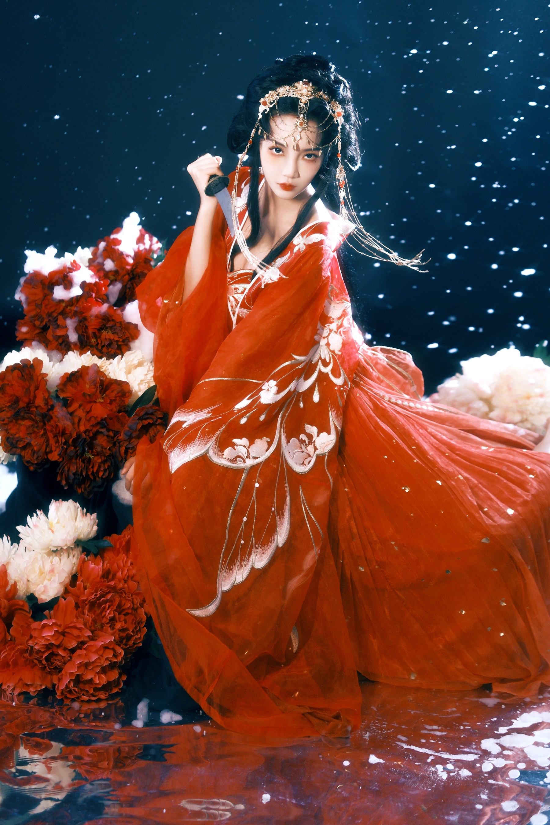 雪中红衣 郭美林子