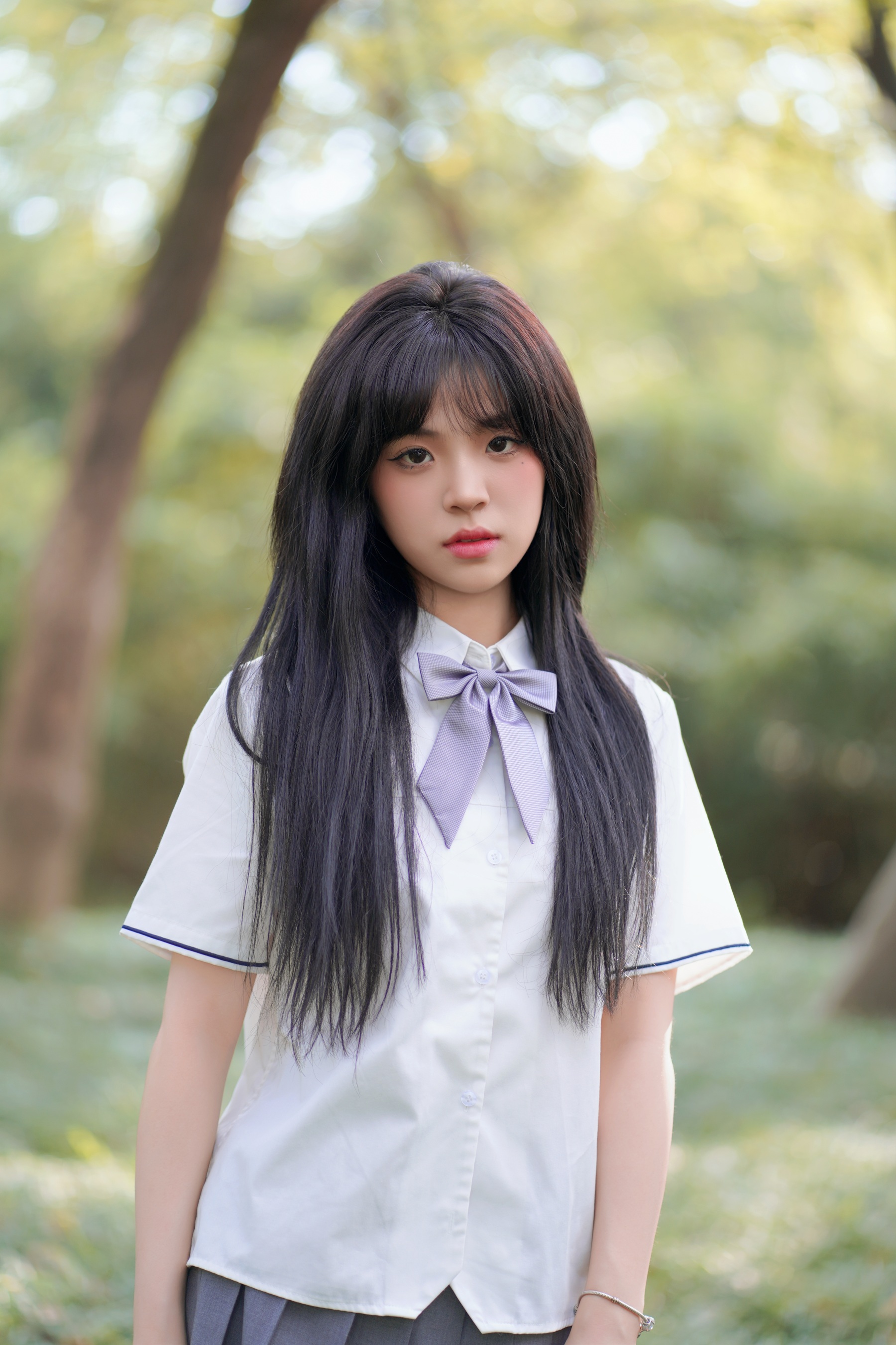 制服少女 赛的过西莉吗