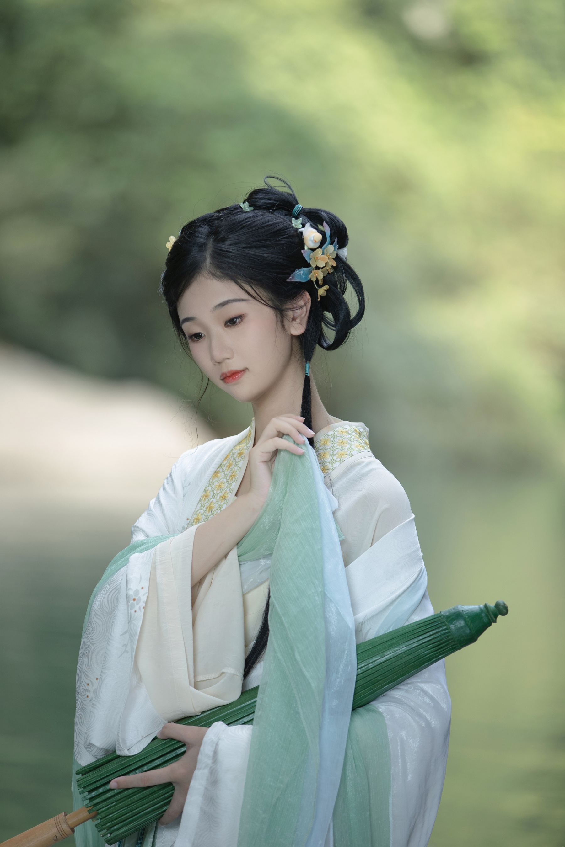 赋水仙 熹熹