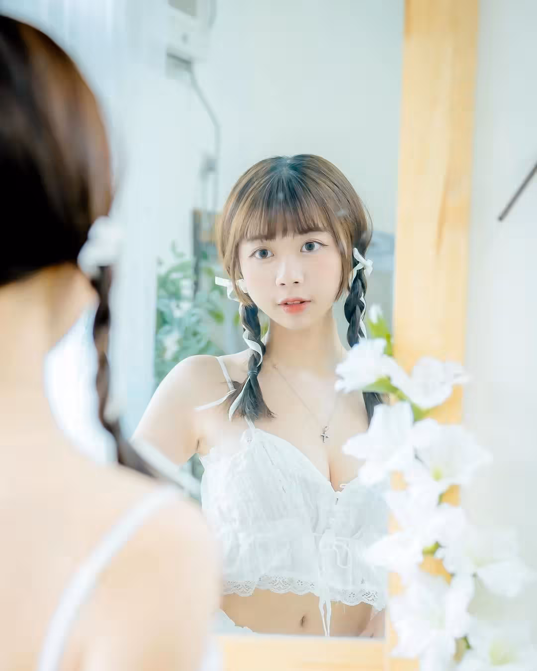 「衣晴 Chloe」極緻誘惑的女僕 網友招架不住
