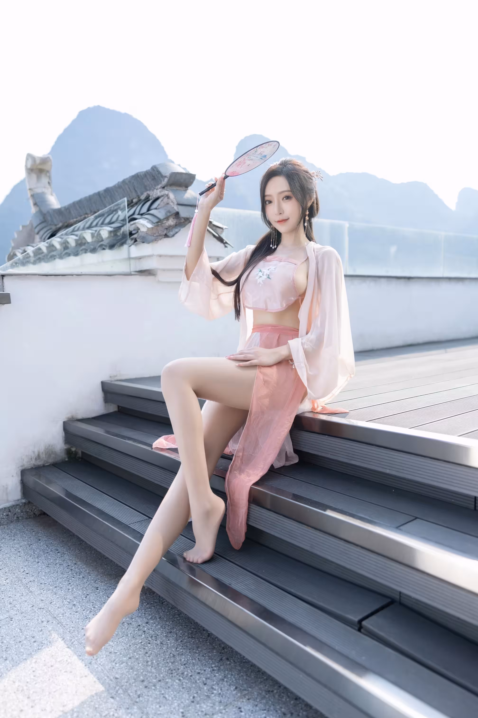 王馨瑤Yanni 粉色古裝情趣