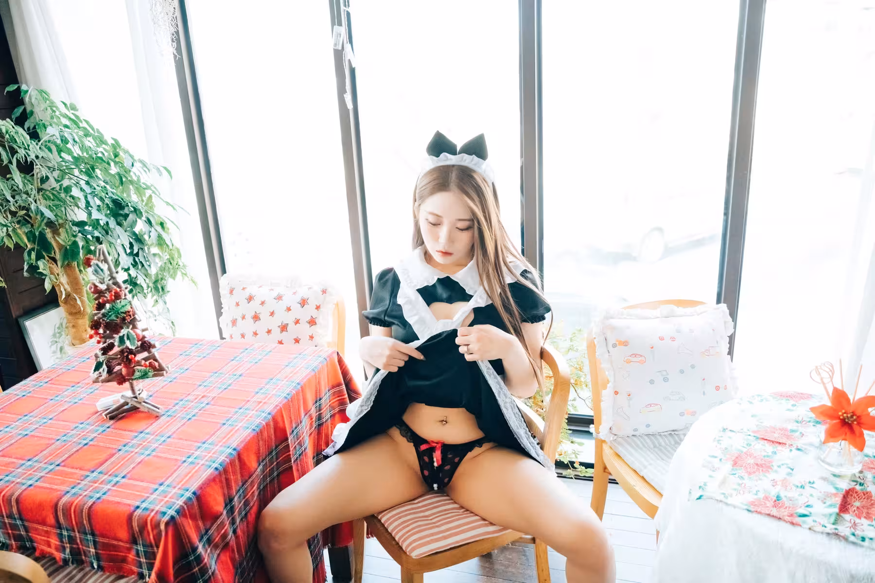 [Jeong Bomi 정보미] 俏麗女僕大尺度誘惑