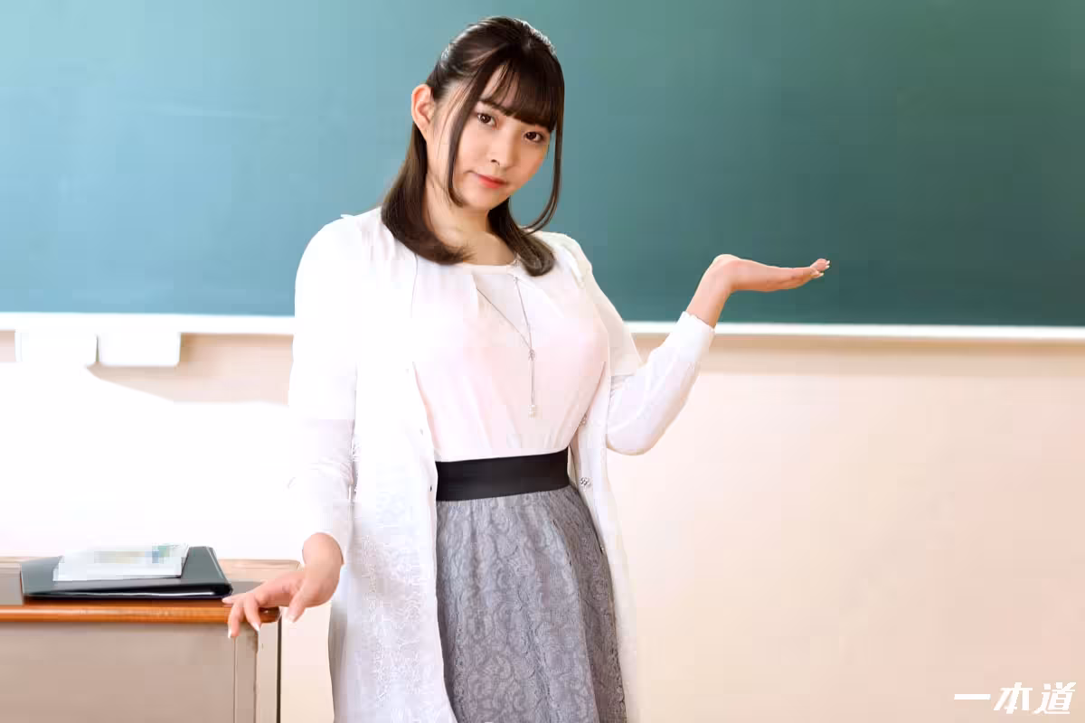 [衣吹かのん] 欲求不滿的老師玩弄別人的肉棒