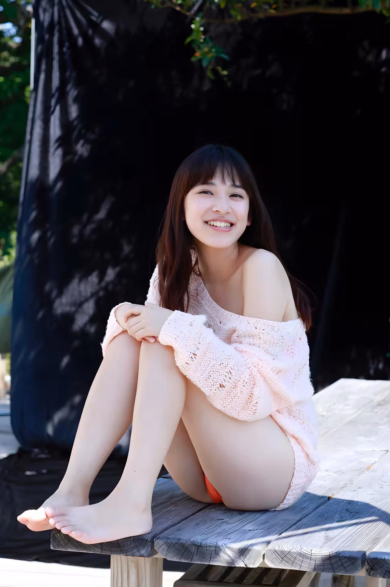 [都丸紗也華] 飽滿美乳飽真的好挺 身材實在不科學