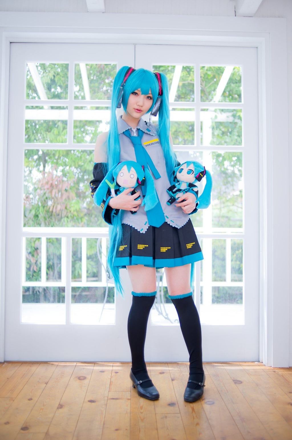 Vocaloid - Hatsune Miku cosplay by Kuuya