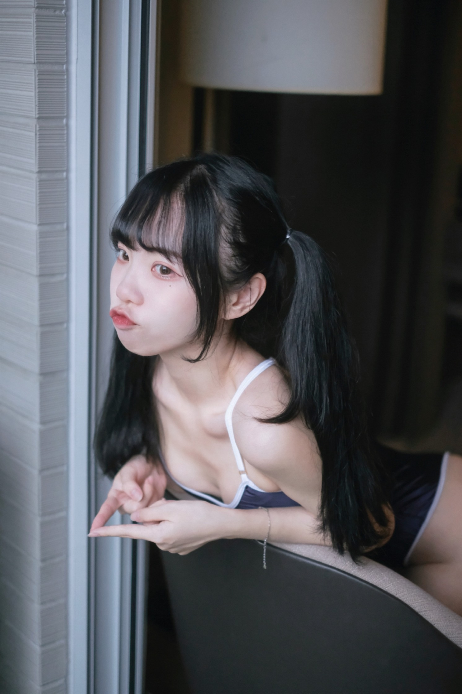 追蹤起來 跟著🐰🐰去游泳！