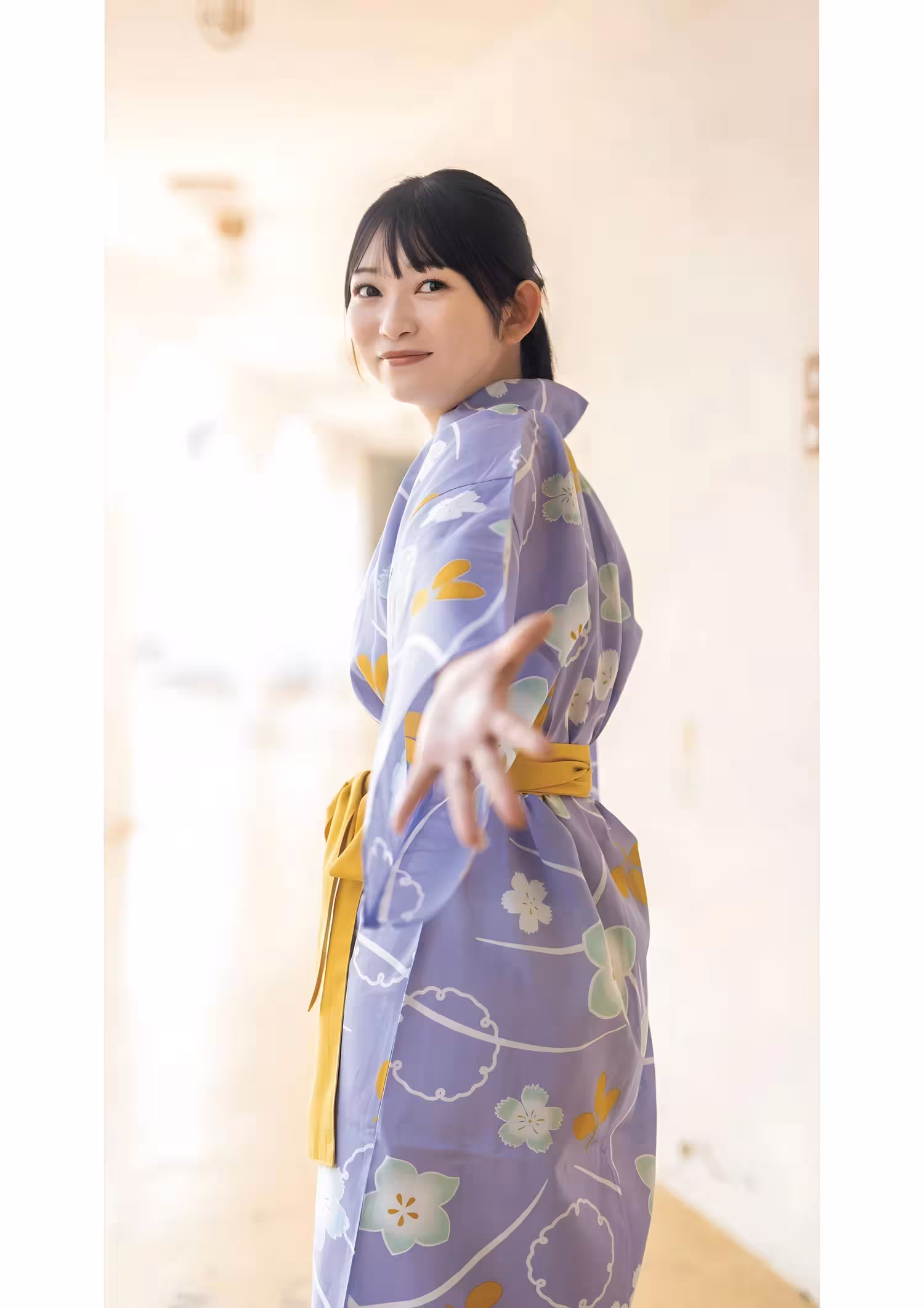 [佐山すずか] 火辣曲線讓人無法專心 畫面好邪惡