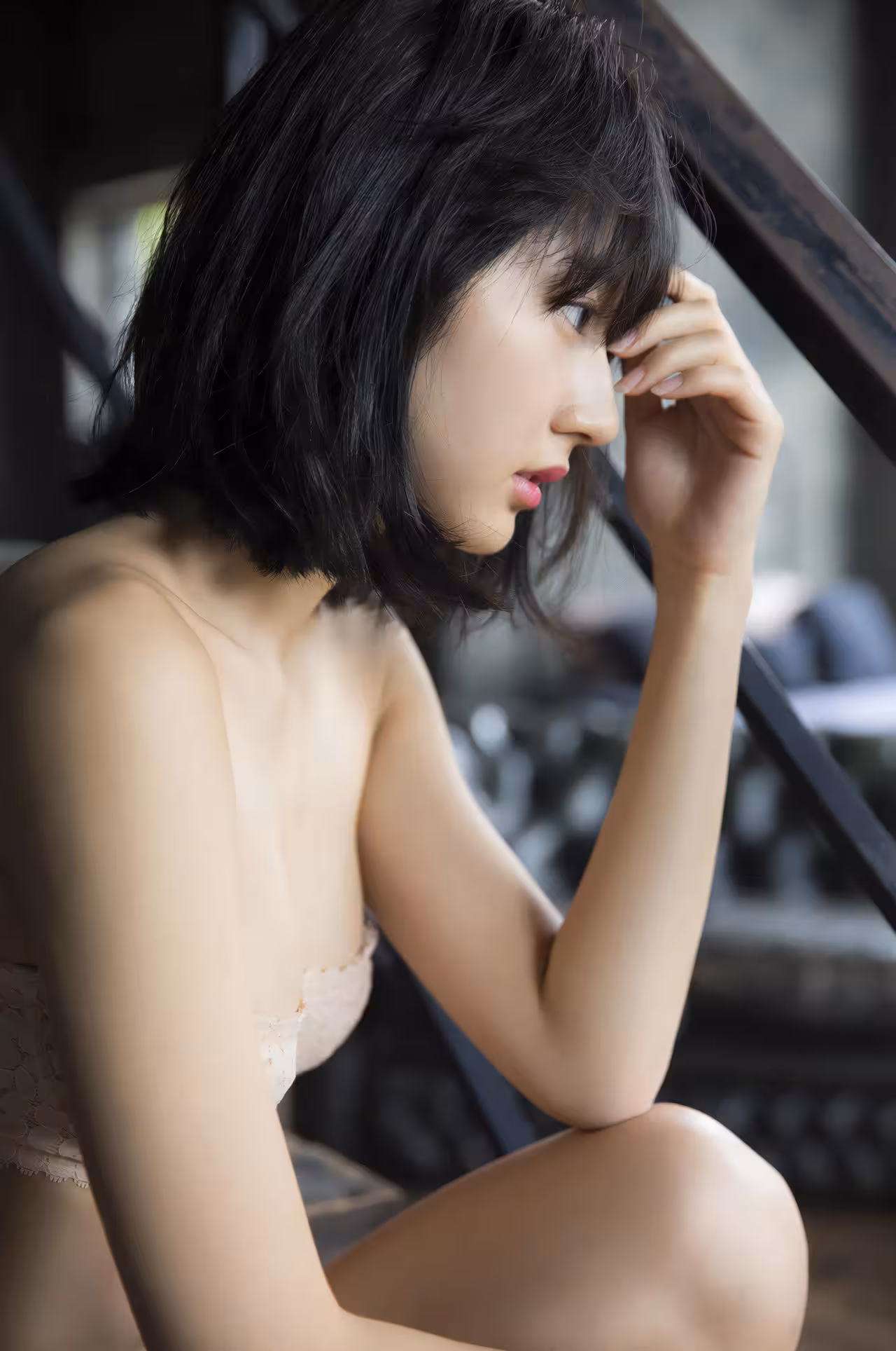 [武田玲奈] 清純甜妞賣弄性感 姣好身材令人為之一亮