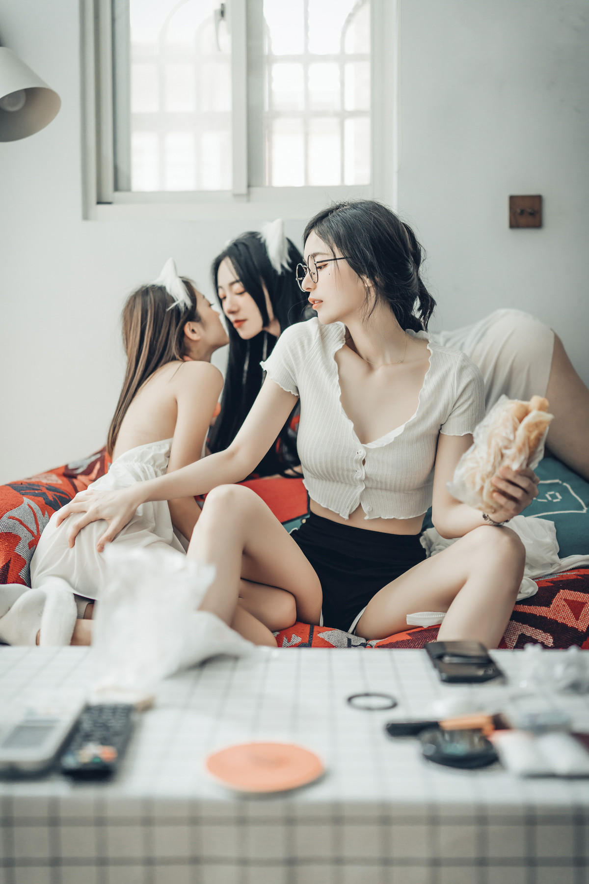 JVID三位女神全裸合體🔞 宅女辰辰與她的兩隻貓咪飄飄 妍妍的性生活❤️ Vol.01