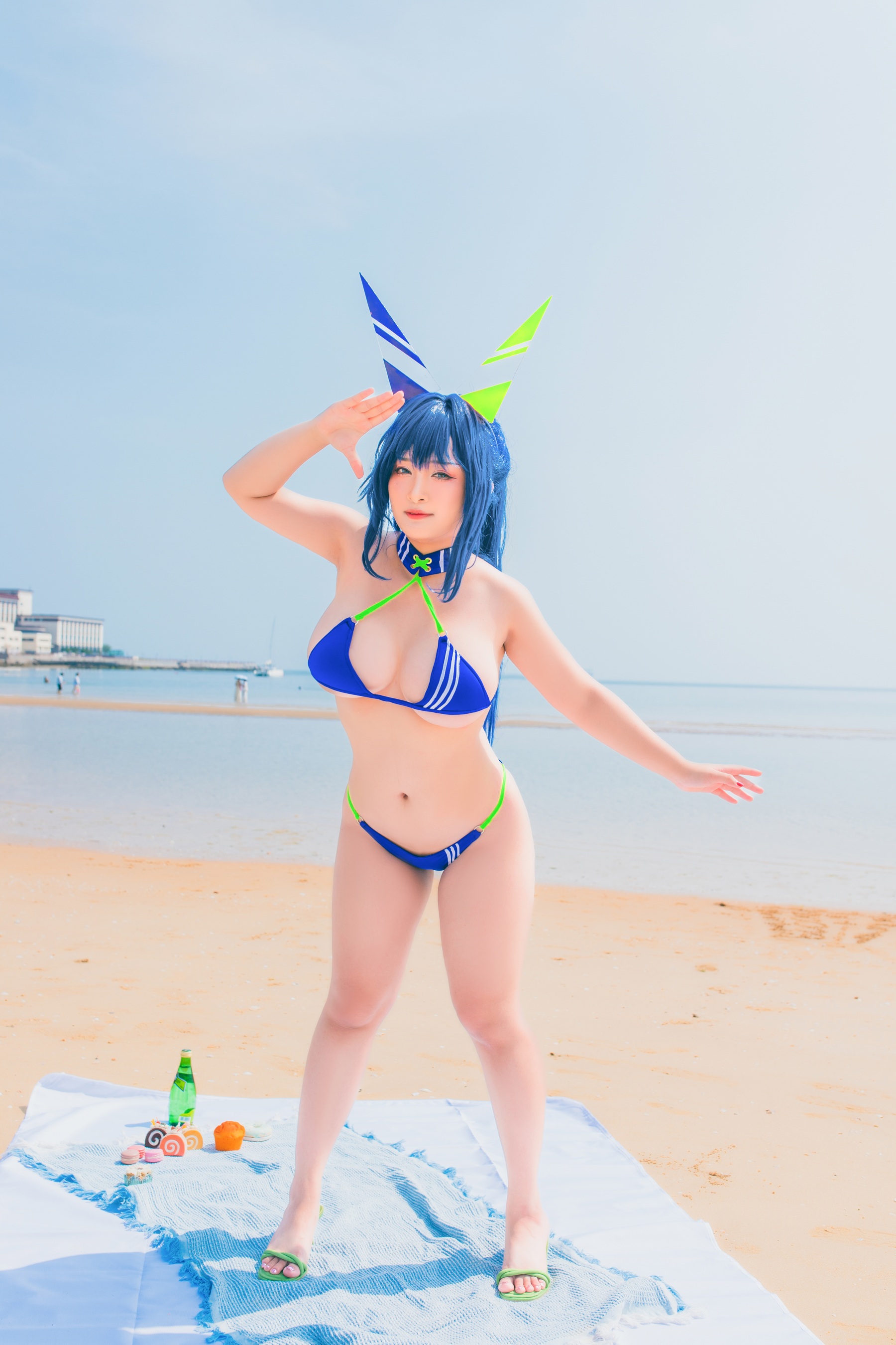 LoLiSAMA – 热恋的盛夏 花园泳装