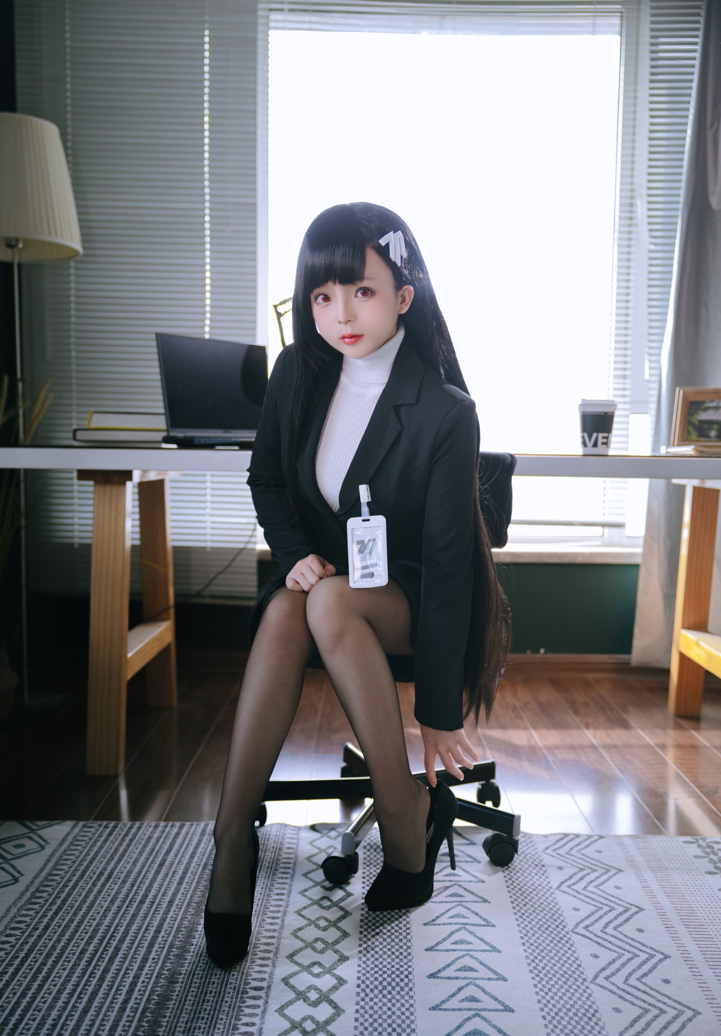日奈娇 – 莉音