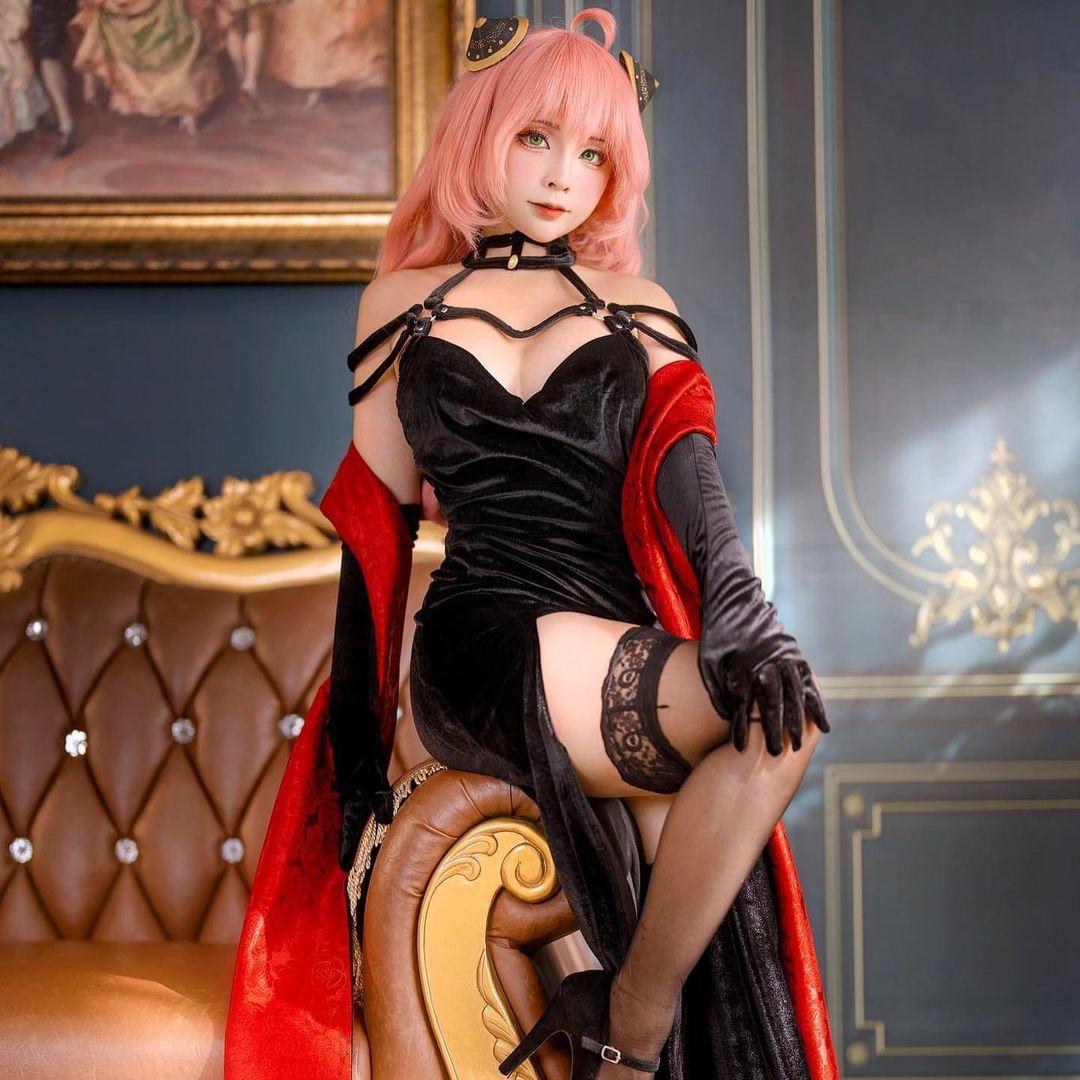 15011534446 COSPLAY荣誉回顾:越南coser Sayo Momo的二次元的绽放之美