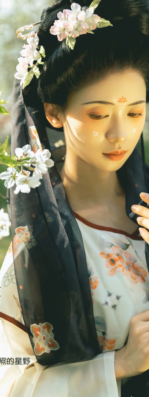 盛唐游春 吉祥祥