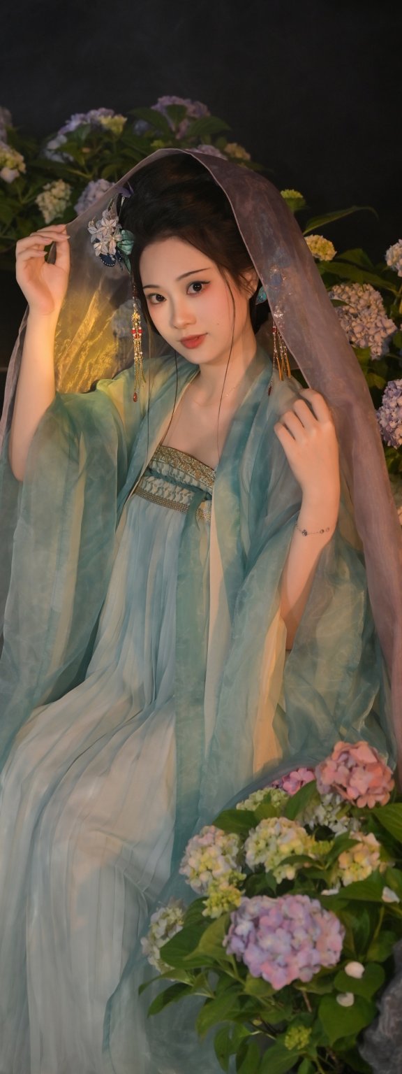 绣球香风 梨荼白