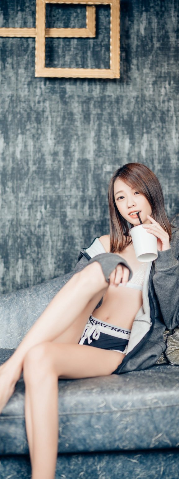JVID妍妍 強制拘留奴隸少女 Set.01