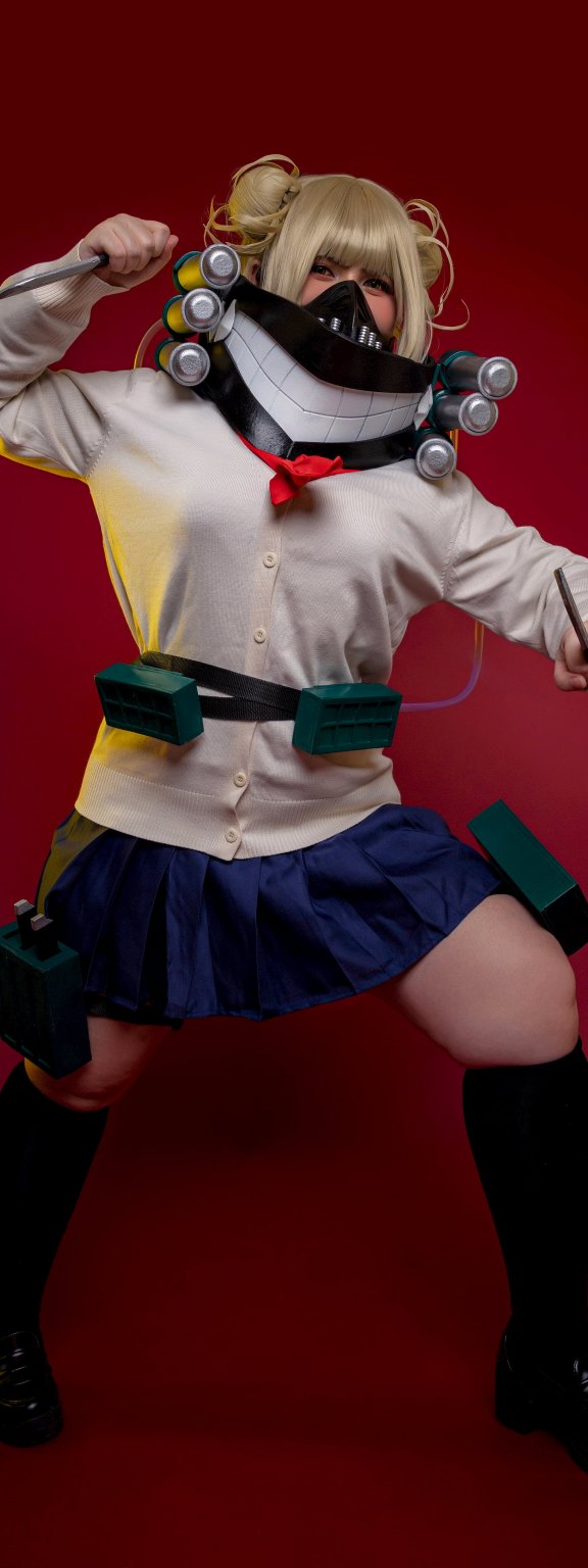 UyUyHimiko Toga