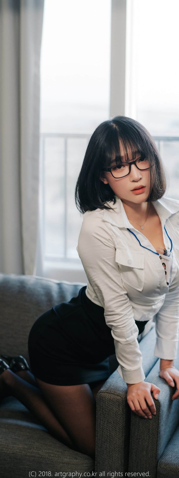 ArtGravia Vol.042 Jiang Ren Qing (姜仁卿)