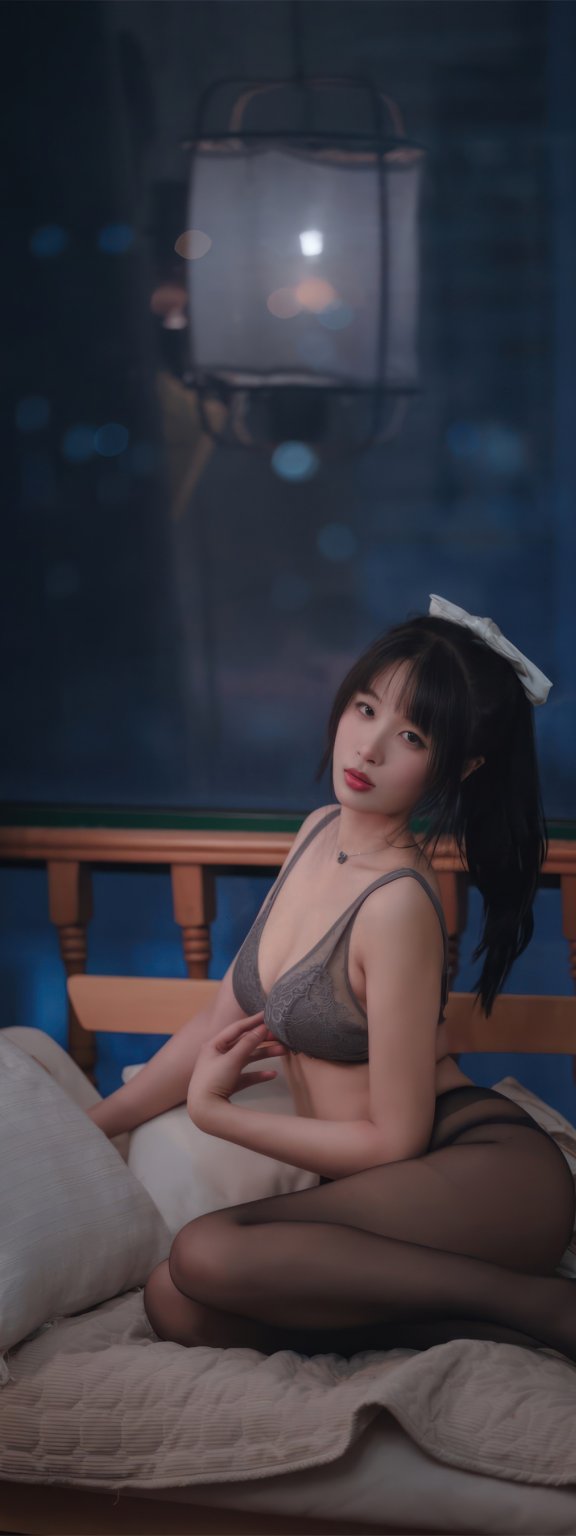 灰色蕾丝