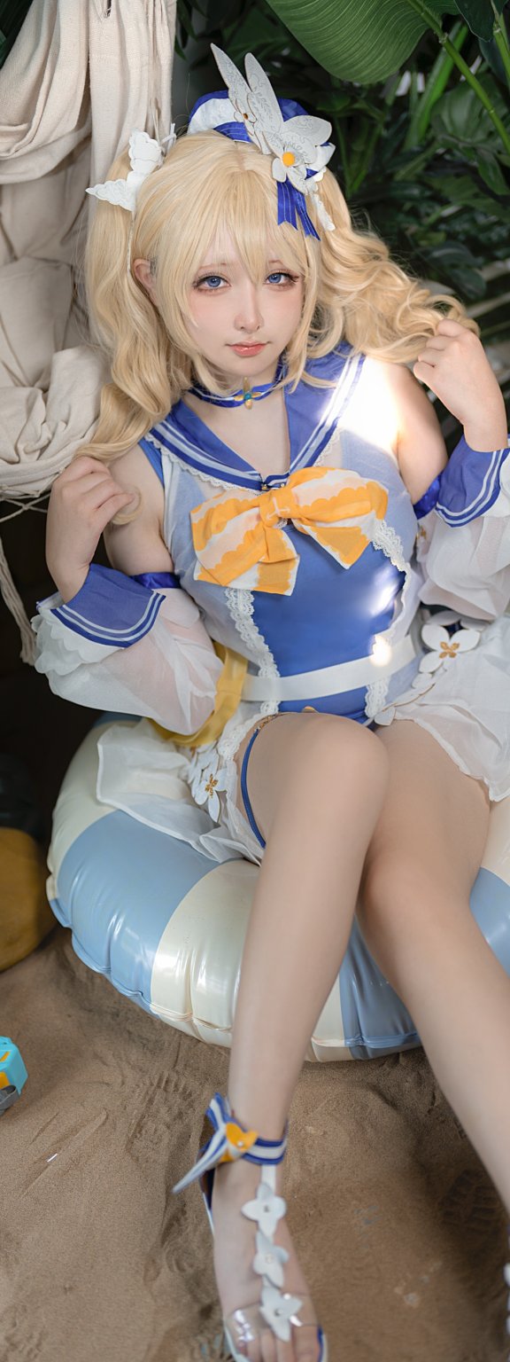 芭芭拉泳装