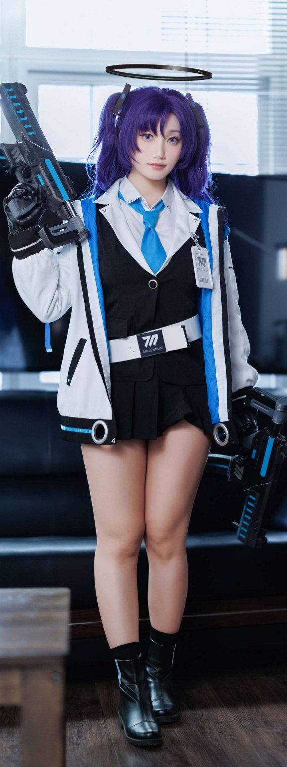 Cien cosplay 蔚蓝档案-优香