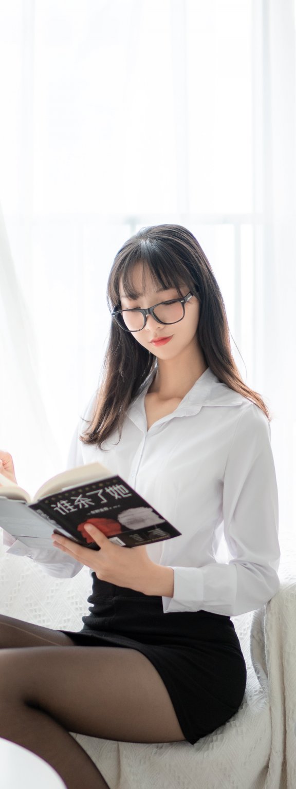 茶籽ccz – 黑丝双人百合