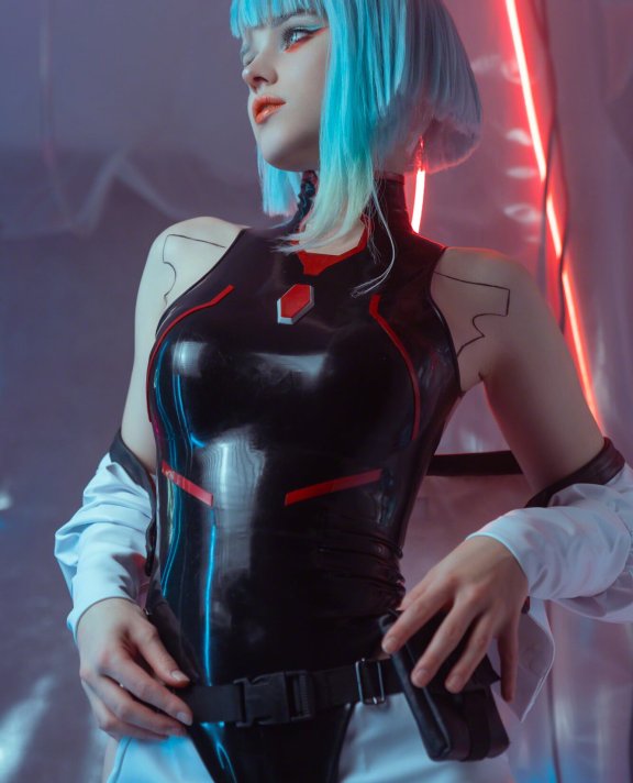 Shirogane Sama – Lucy
