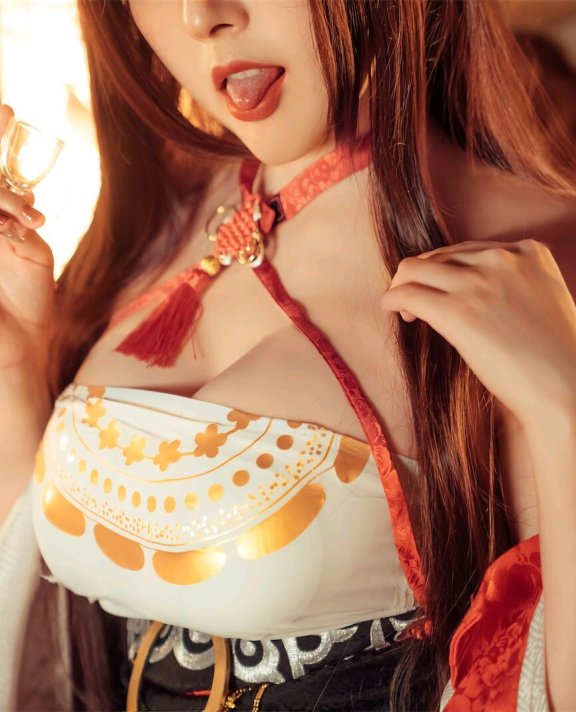 Natsuko夏夏子 – 赤城 朝凰来仪